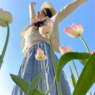血染两山红